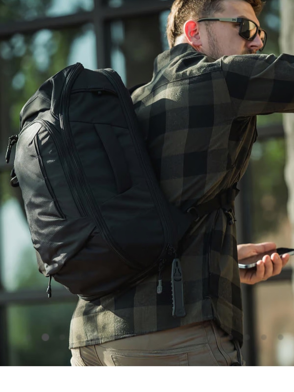 Vertx Gamut 22L Sling Pack